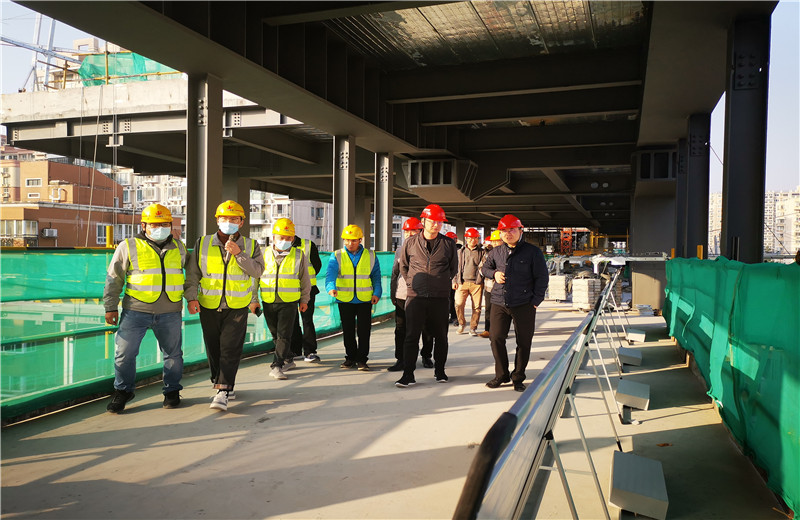 2021年12月14日，中天三建金地商置華東長寧新華路商辦項目成功召開金地商置華東區(qū)域現(xiàn)場觀摩會。