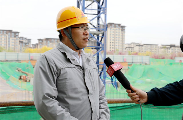 北京電視臺對中天中駿云景臺四期項目進行揚塵治理專題報道