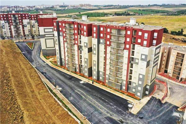 16263972272550830owZ.jpg received_1200974787043698_副本.jpg