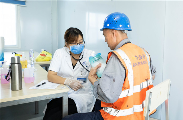 1686184521330811OBRJ.jpg 聽診檢查.jpg